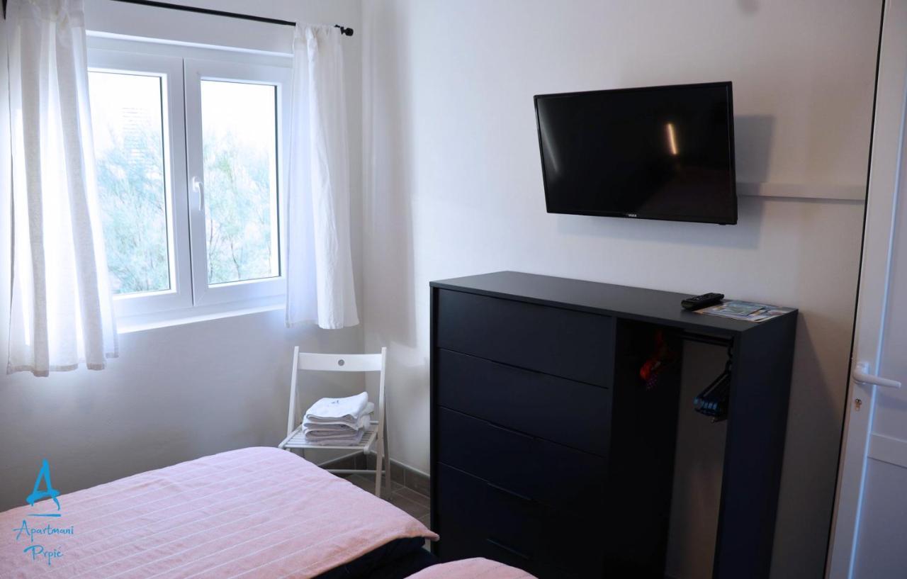 Apartmani Prpic Ražanac Exteriör bild