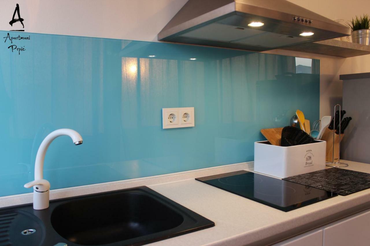Apartmani Prpic Ražanac Exteriör bild