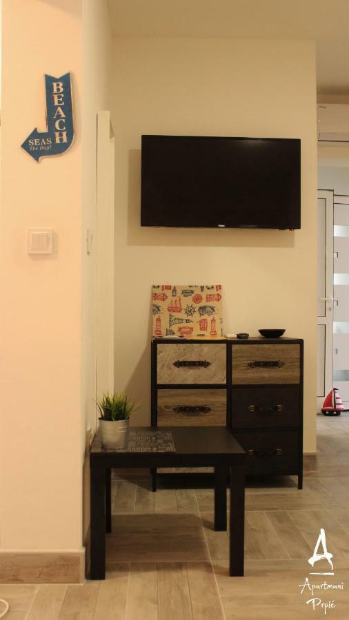 Apartmani Prpic Ražanac Exteriör bild